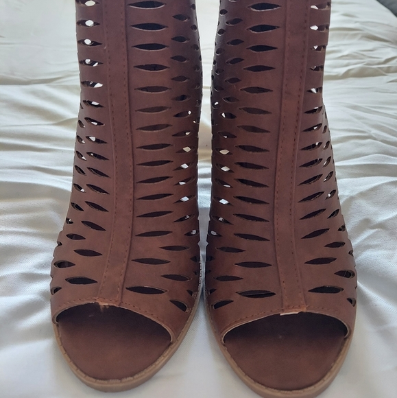 Maurices Brown Booties - Picture 2 of 4